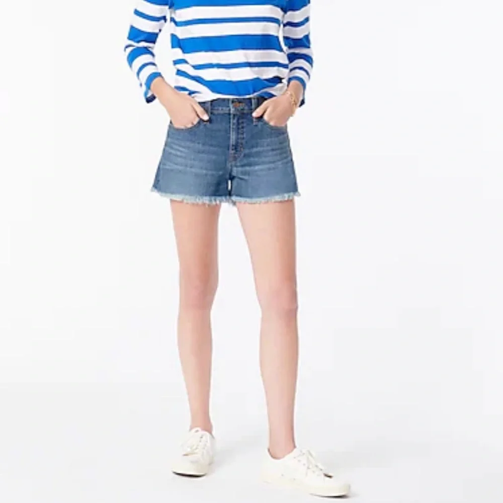 J. CREW jean shorts denim blue cut offs frayed cutoff women’s j.crew shorts 25